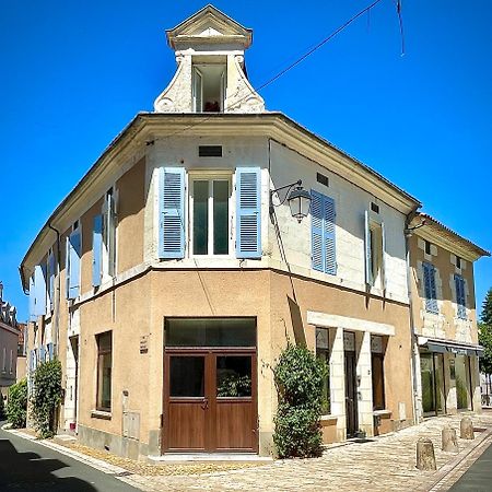 Gite Les Jasmins Centre Historique Saint-Astier Exterior photo